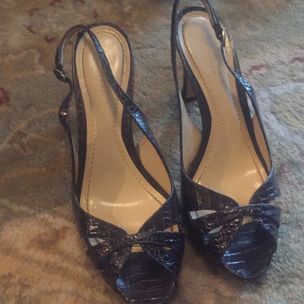 🔥Ann Taylor “Natalie” Platform Slingback Sandals